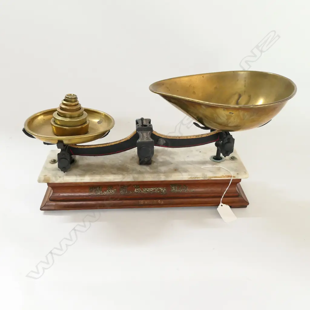 W & T AVERY COUNTER TOP BALANCE w MARBLE TOP ON WOOD BASE, TO WEIGH 4lbs. L.350mm Image 1++